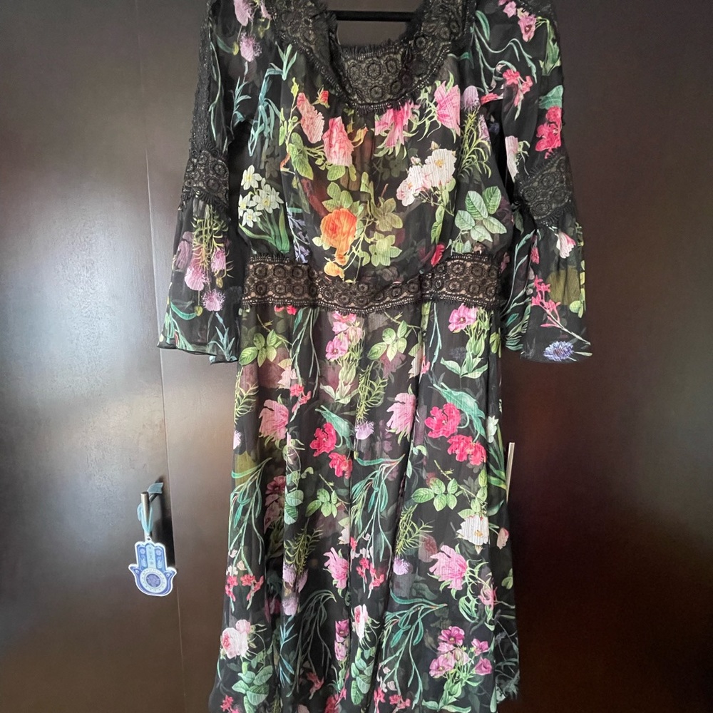 Stunning Tadashi dress